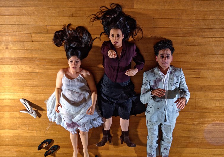 Danza con personaje