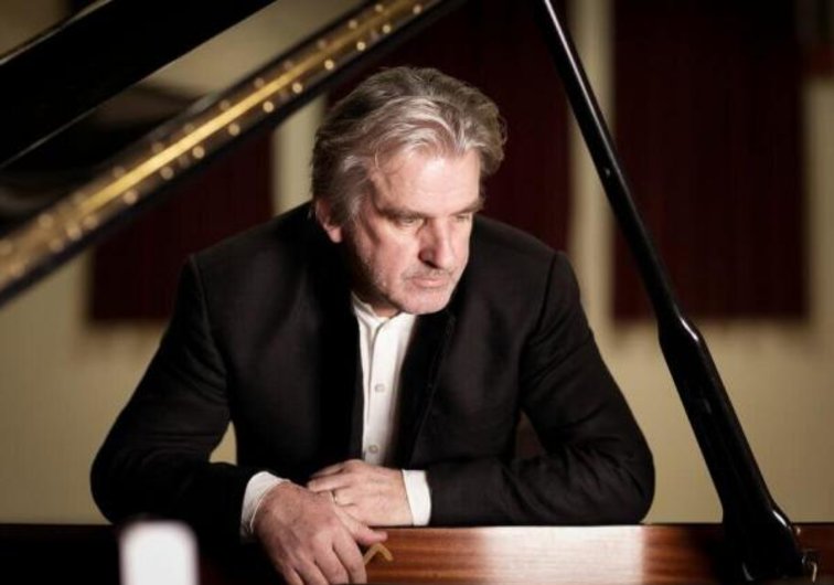 Barry Douglas