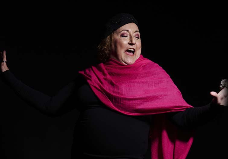La Taranto al Solís - Piaf